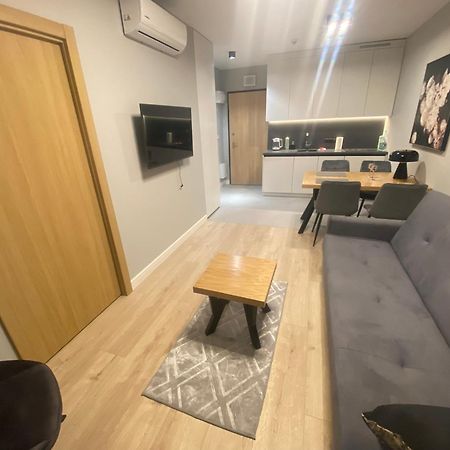 Wiktoryn 6 Piekne Nowe Apartamenty Z Duzymi Balkonami Warszawa Zewnętrze zdjęcie